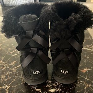 UGGS